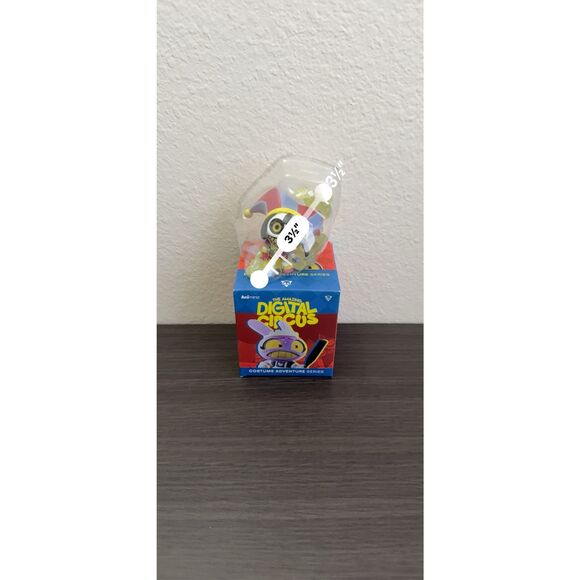 The Amazing Digital Circus Costume Adventure Series Figure CHASE - Pomni - Picture 2 of 5
